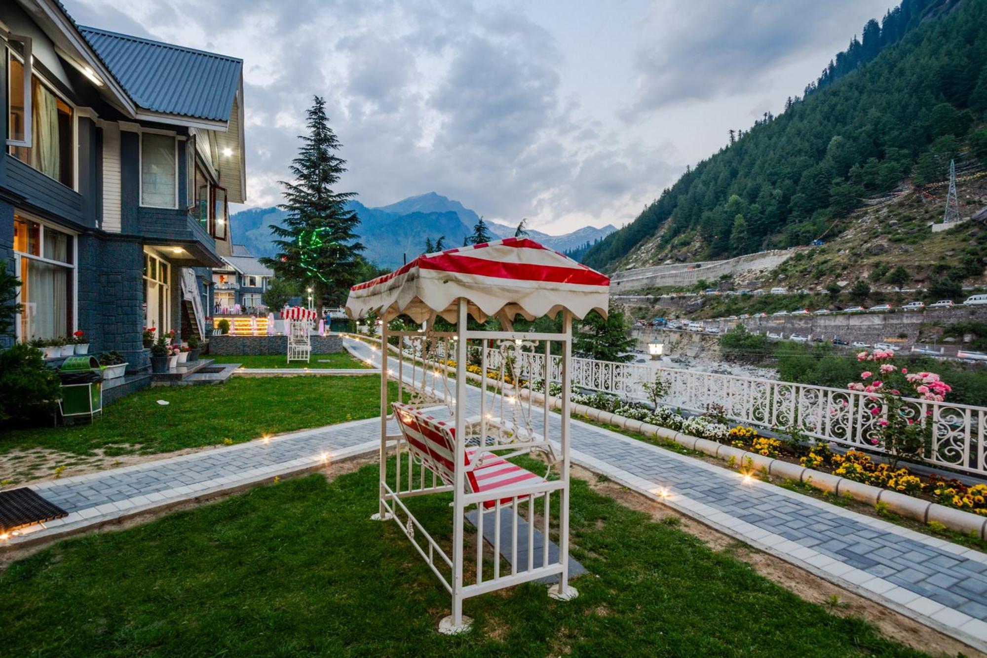 The Highland Park - A Truly River Side Resort — Photos 3